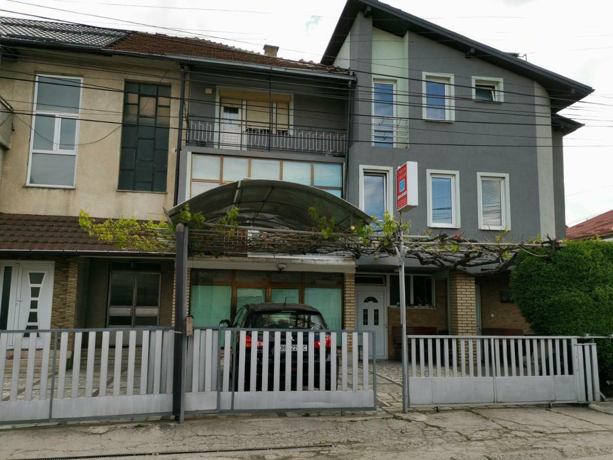 Villa Centar 오흐리드 외부 사진